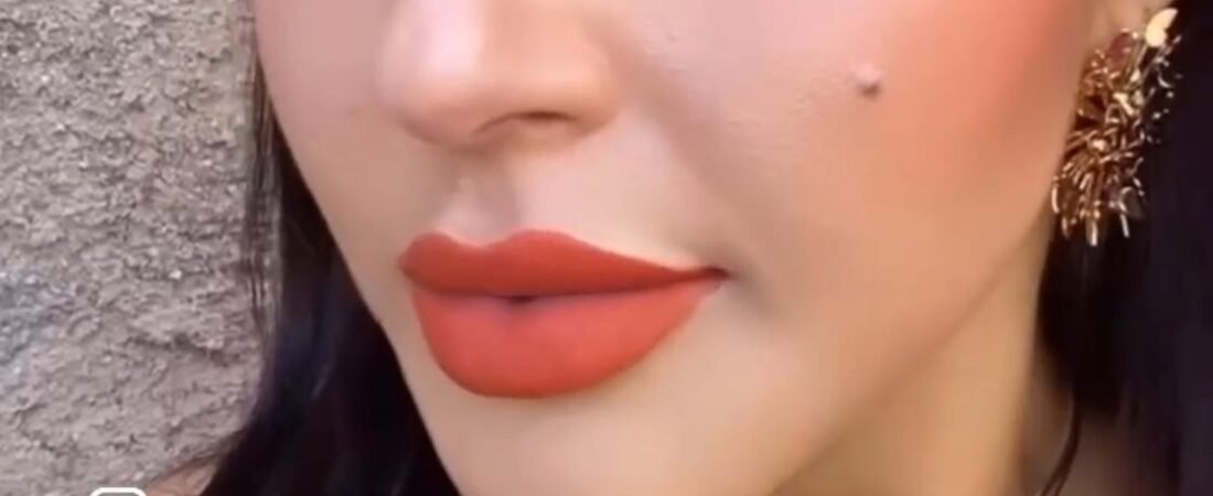 Sabia que você pode se maquiar e ficar linda!